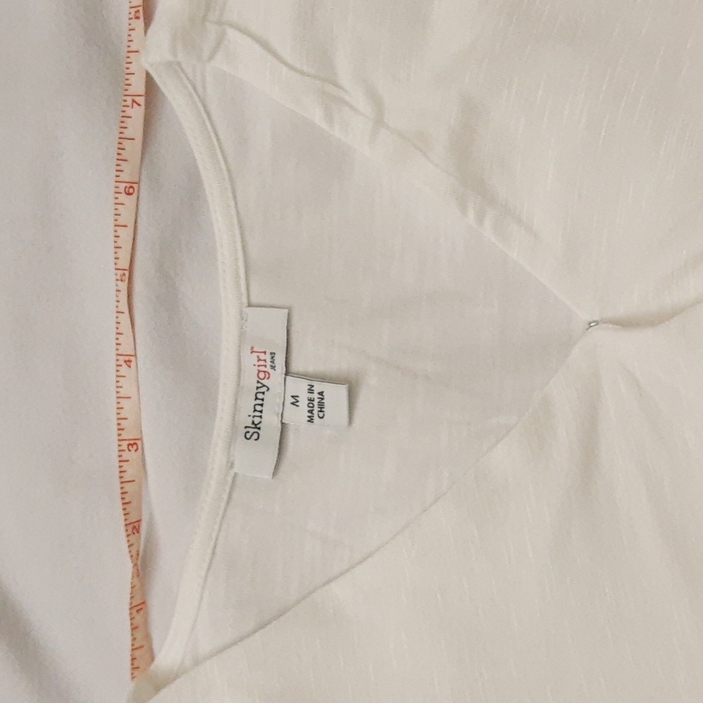 Skinnygirl Carrie Twist-Front Peplum Top Slub Knit Coastal Flowy, Ivory, Size M - Picture 11 of 16
